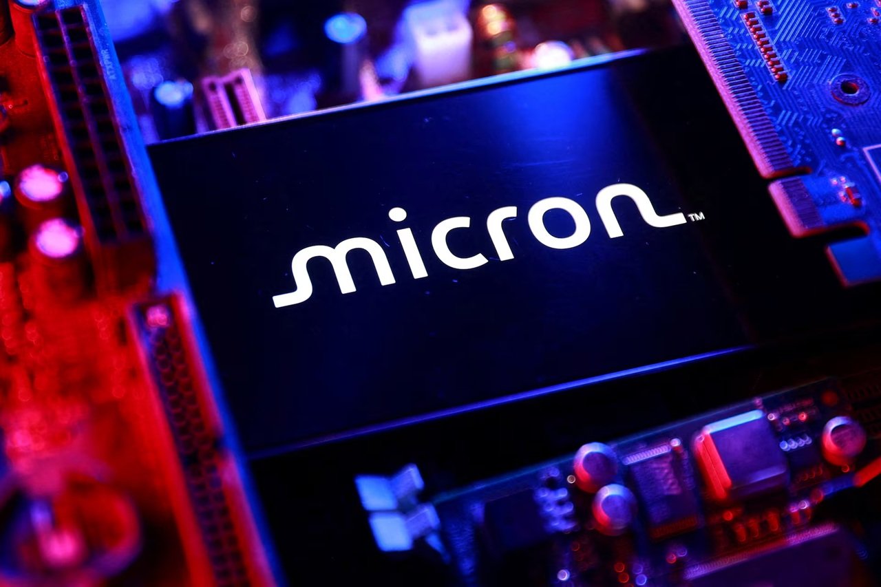 Micron výrazně překonal očekávání díky poptávce po AI čipech