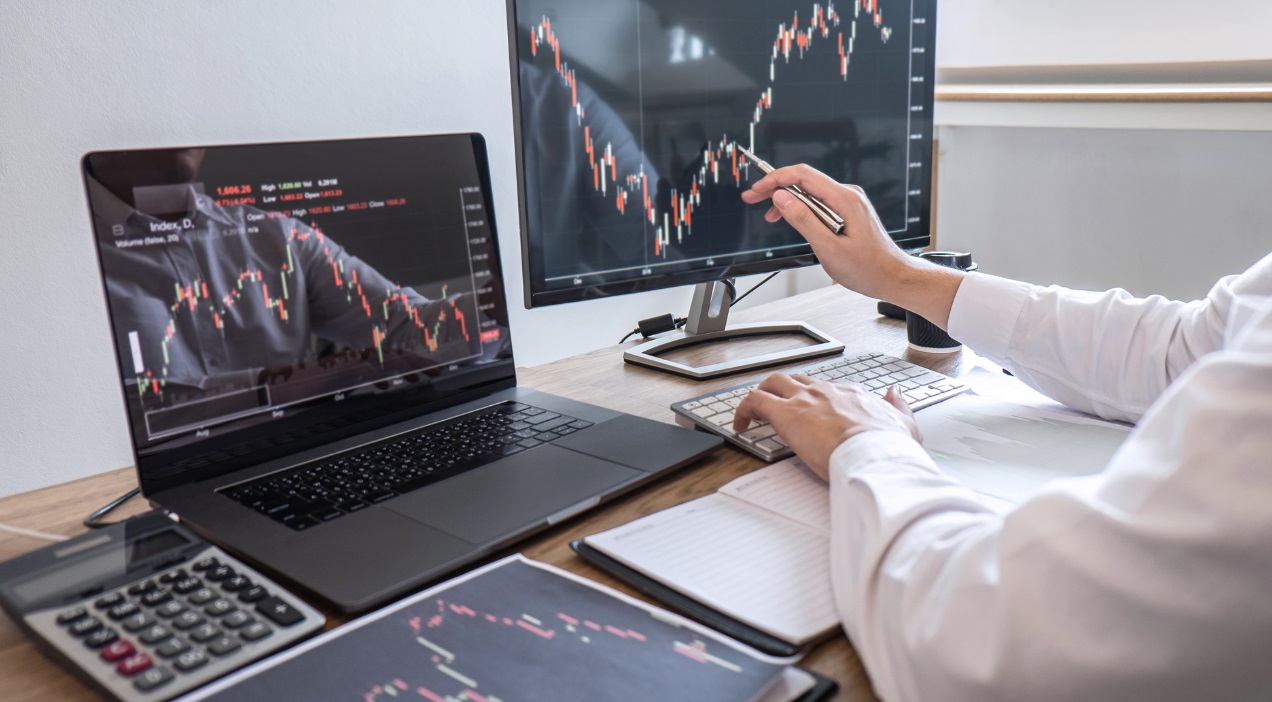 Jak číst mezi řádky v earnings callu a co si CEO nikdy nenechá uniknout